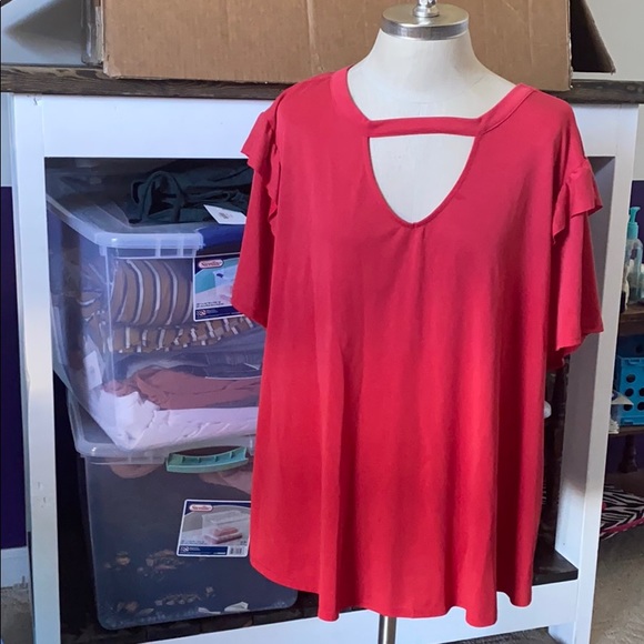 Red Keyhole Neck Shirt - Picture 1 of 3